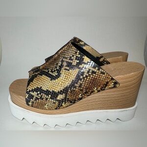 NEW… Stella McCartney Elyse- snake embossed size 9.5